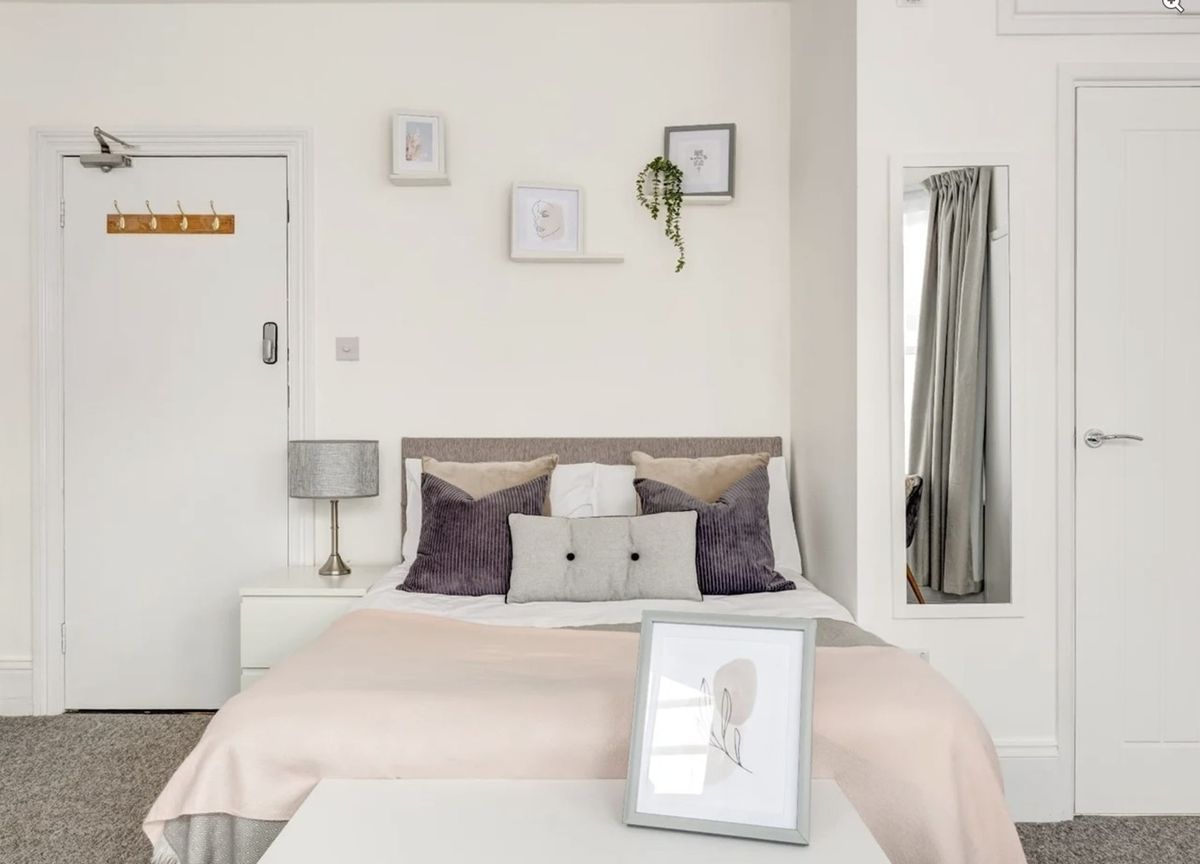 Stan s kuhinjom u ormaru