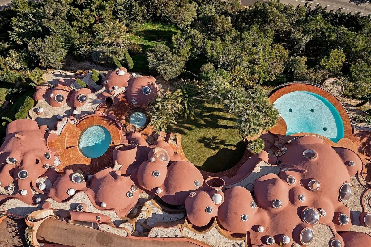 Palača Pierrea Cardina