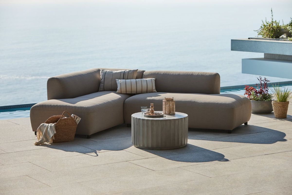 Lounge garnitura za duge noćne razgovore pod zvijezdama