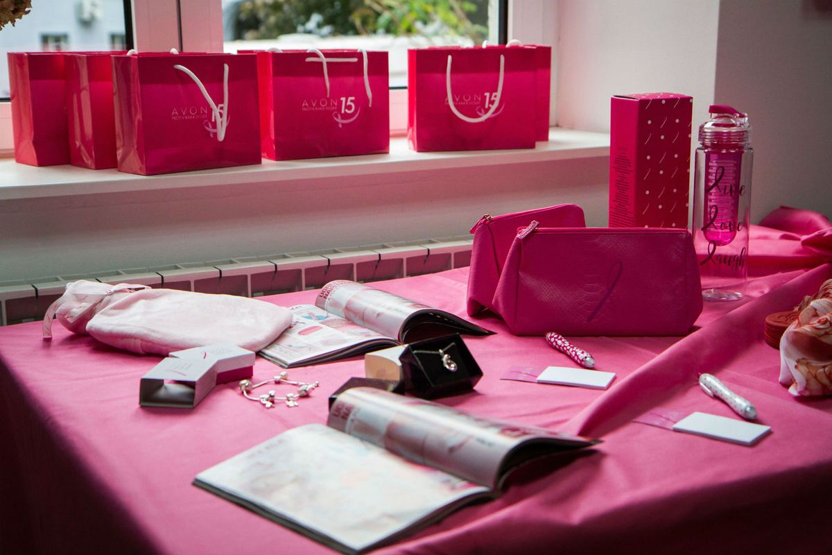 Avon je donacijom 100.000 kuna udruzi \