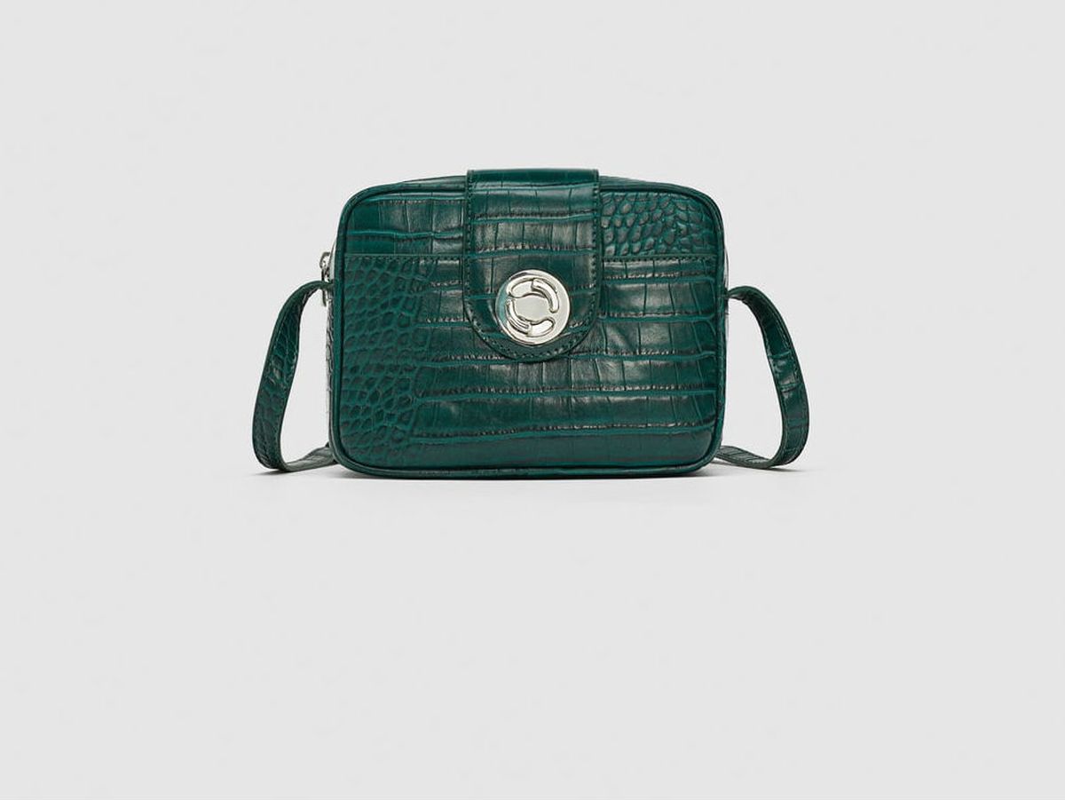 Zara četvrtasta torbica, 129,90 kuna