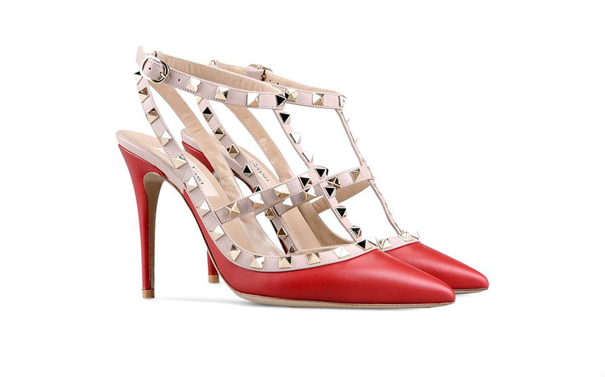 Severina nosi crveni model s remenčićima