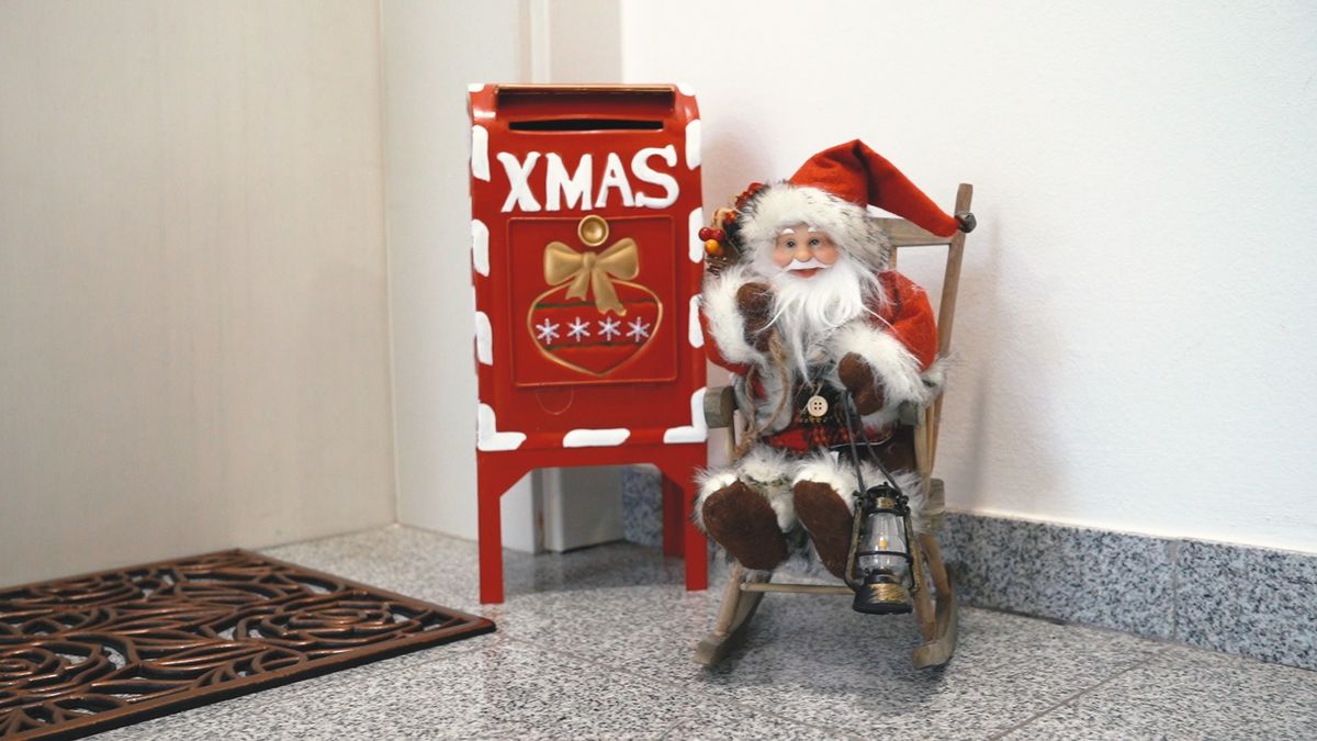 Božićni asortiman u Pevecu