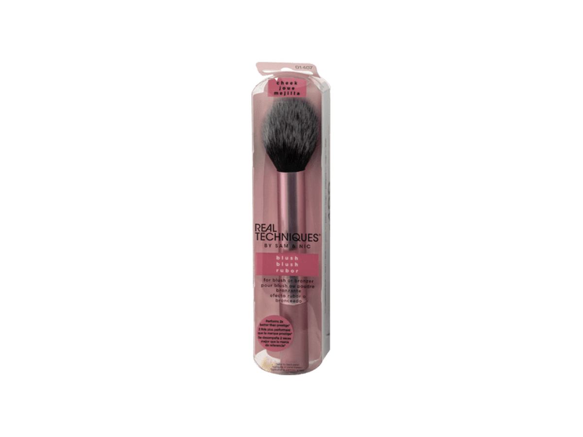REAL TECHNIQUES, Blush Brush kist za rumenilo, 89,90 kuna