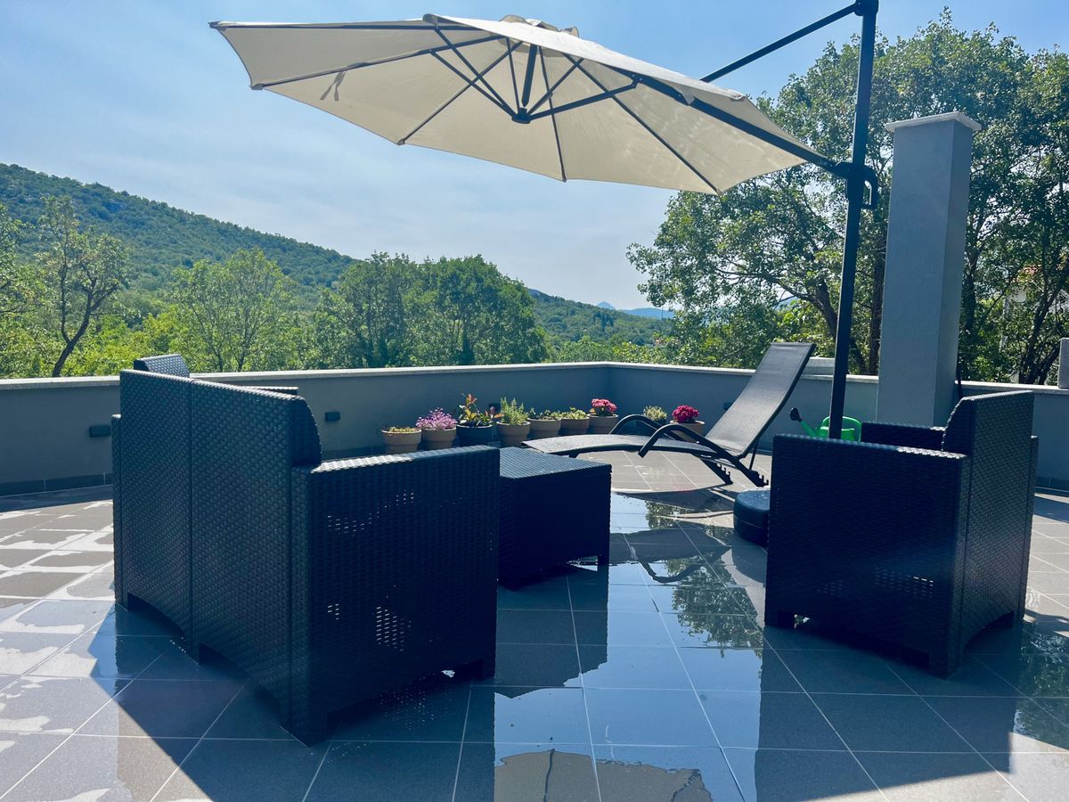 Raskošno uređena kuća u Zagvozdu odvjetnice Andree Cvitanović Vrzić - 16