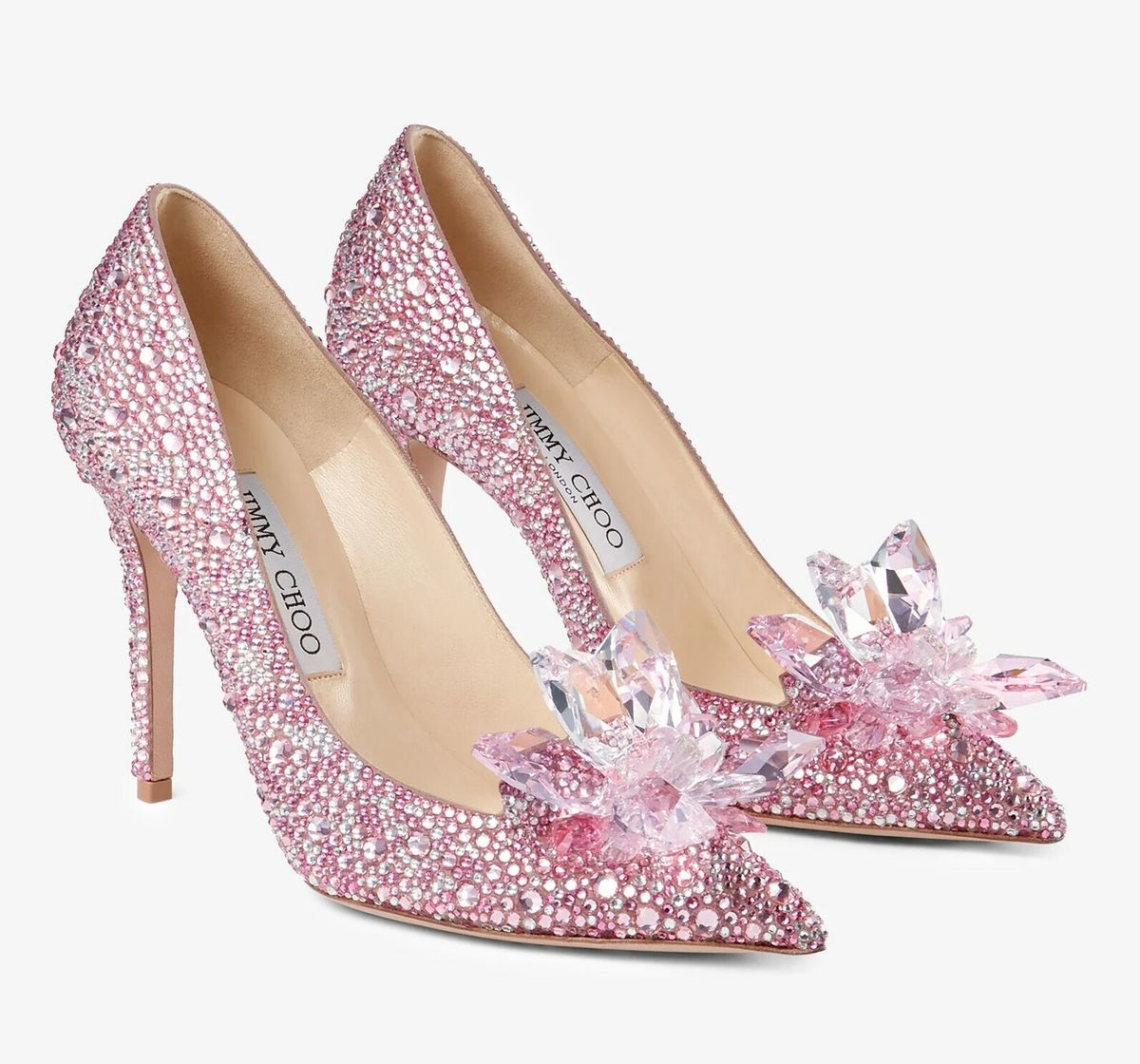 Salonke Avril iz bridal kolekcije Jimmyja Chooa