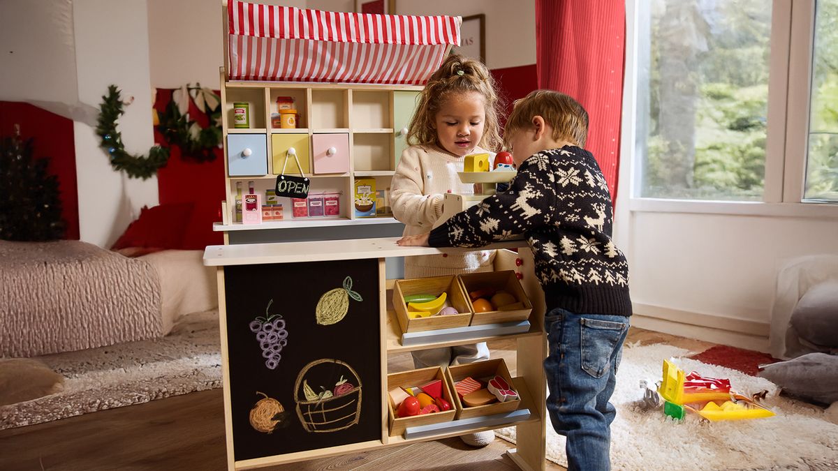 U drvenoj trgovini djeca uče prve lekcije iz matematike, ali i o suradnji