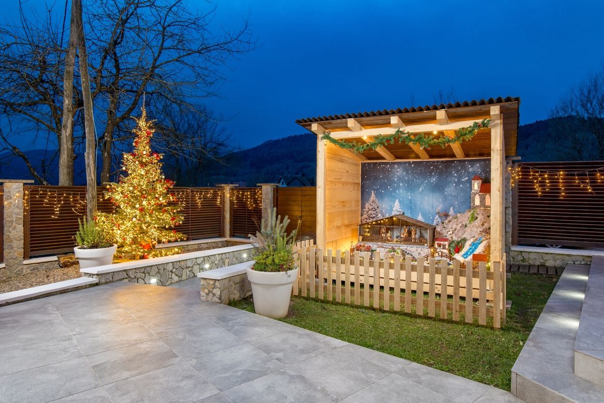 Božićna bajka Stefani i Darka Štefančić