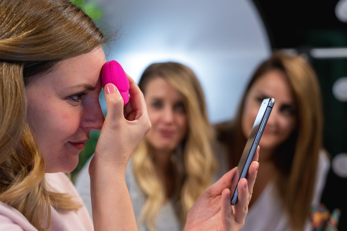 LUNA fofo uređaj za čišćenje lica - analiza kože