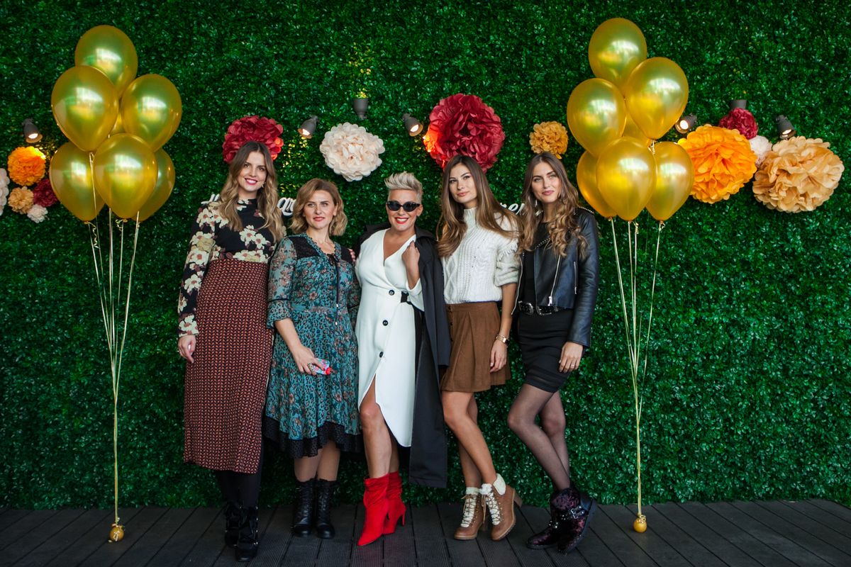 Planet obuća revija