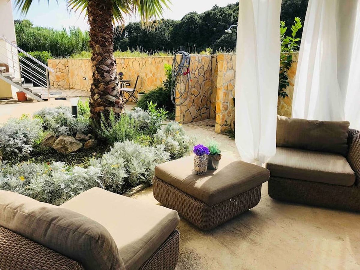 Najljepši vrtovi i terase na Rabu preko Airbnb-a - 7