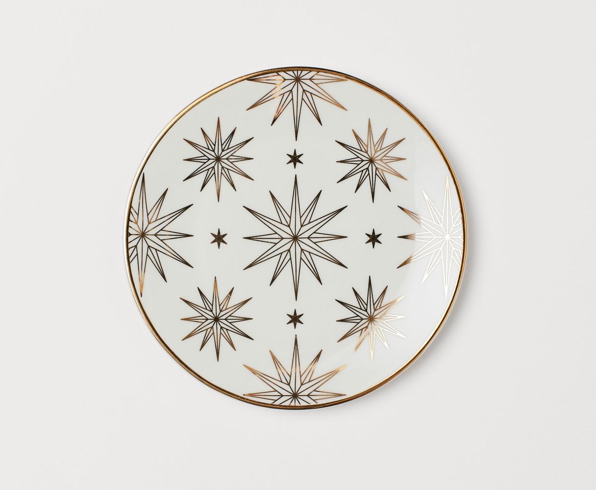 Šalice ukrašene zvijezdama u božićnom stilu iz trgovine H&M Home - 8