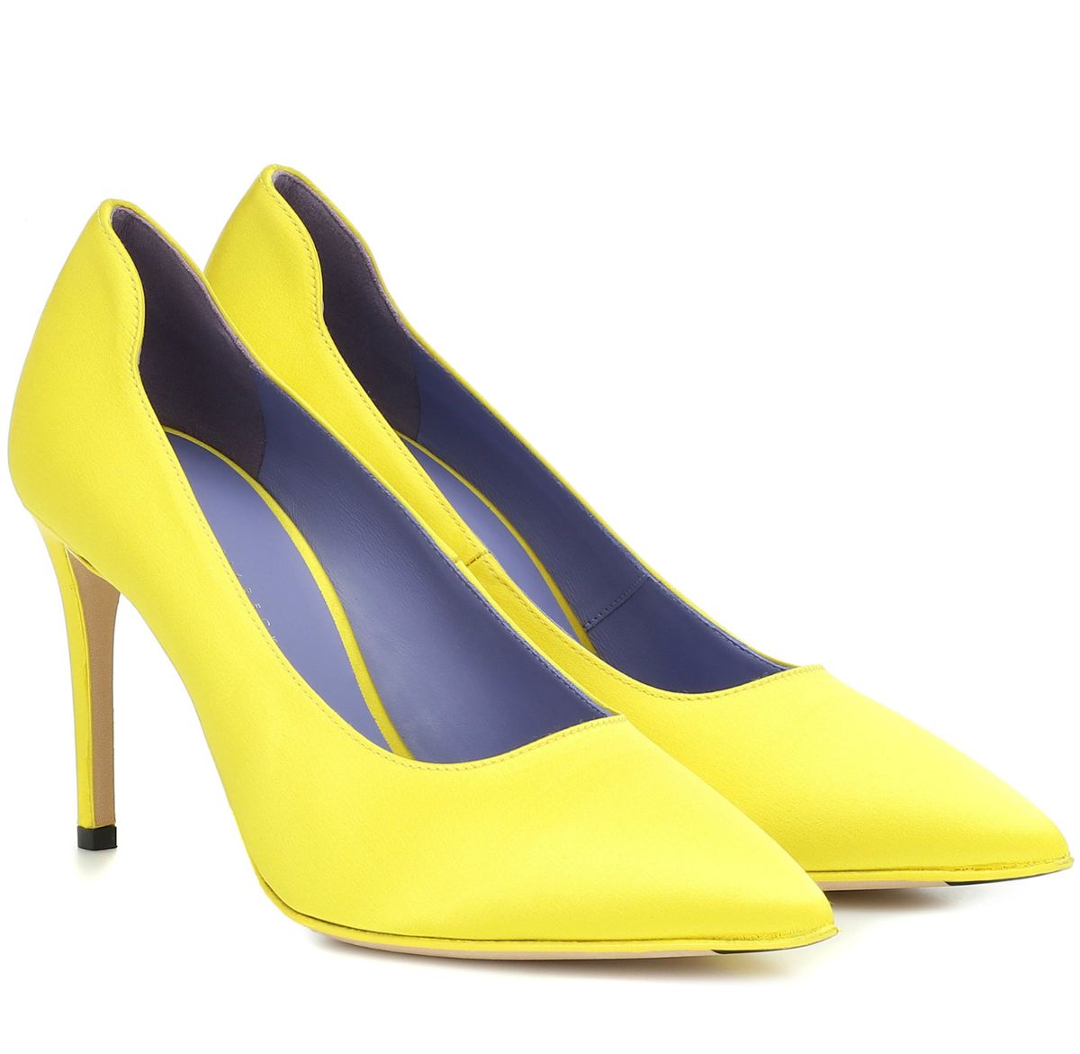 Victoria Beckham, 490 eura (3644 kune)