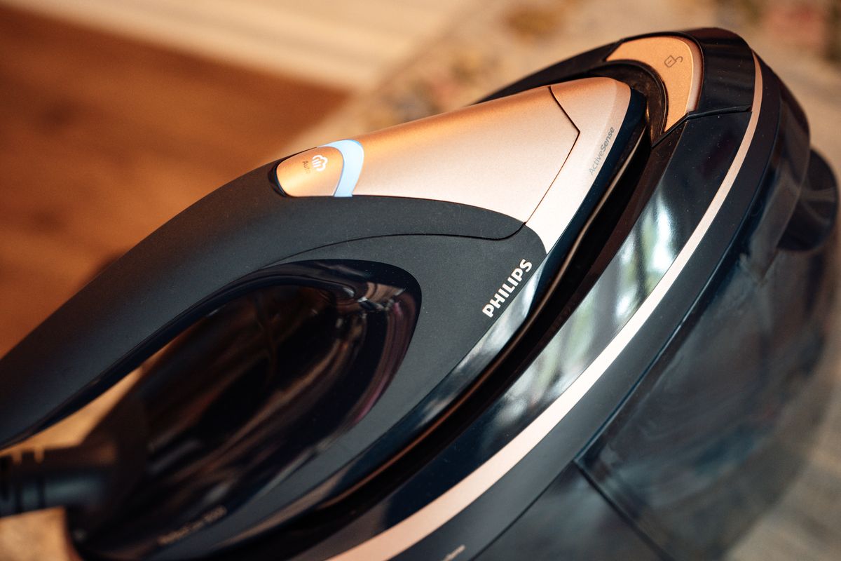 Parna postaja Philips PerfectCare 9000