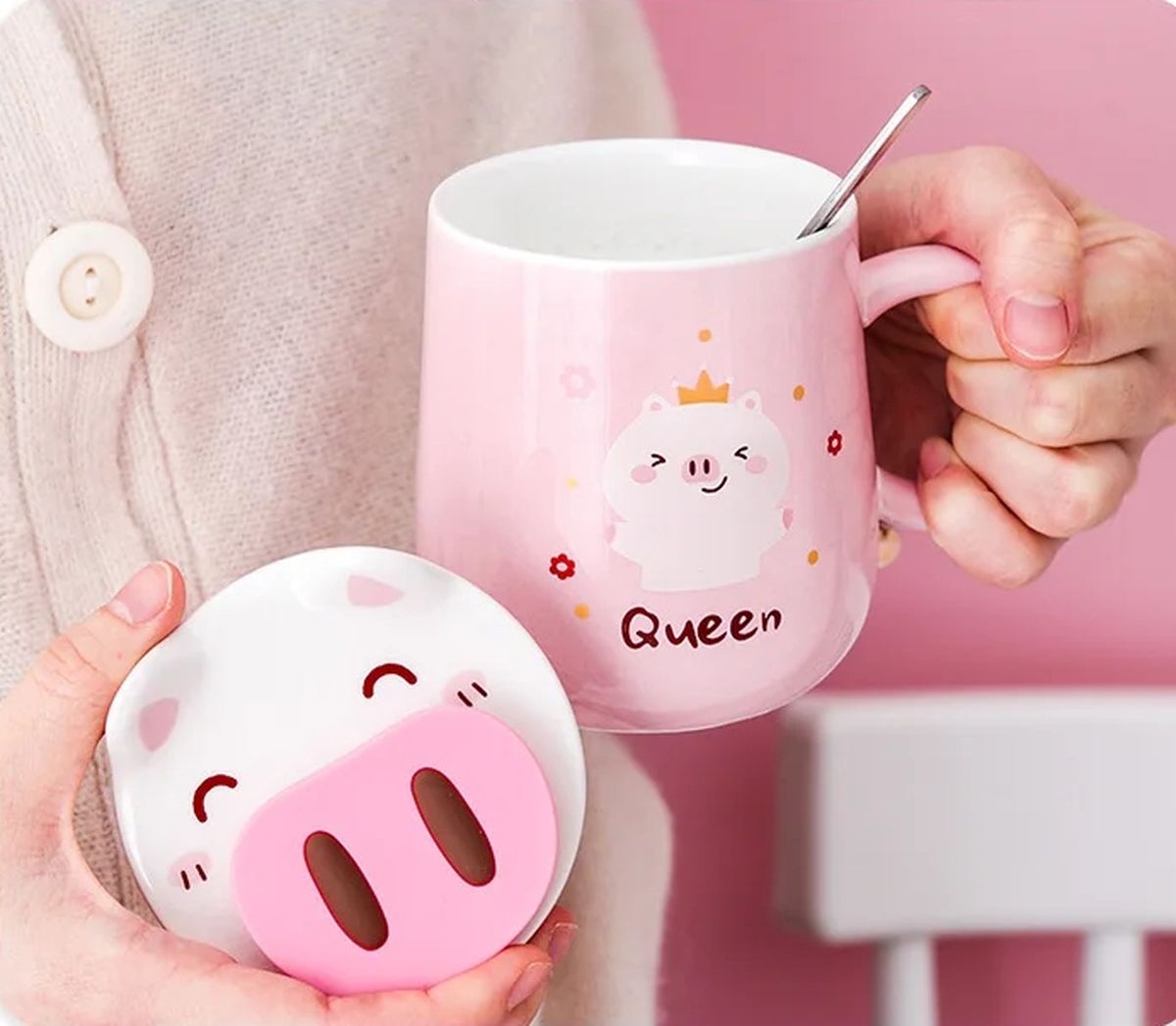 Šalica sa stalkom za mobitel