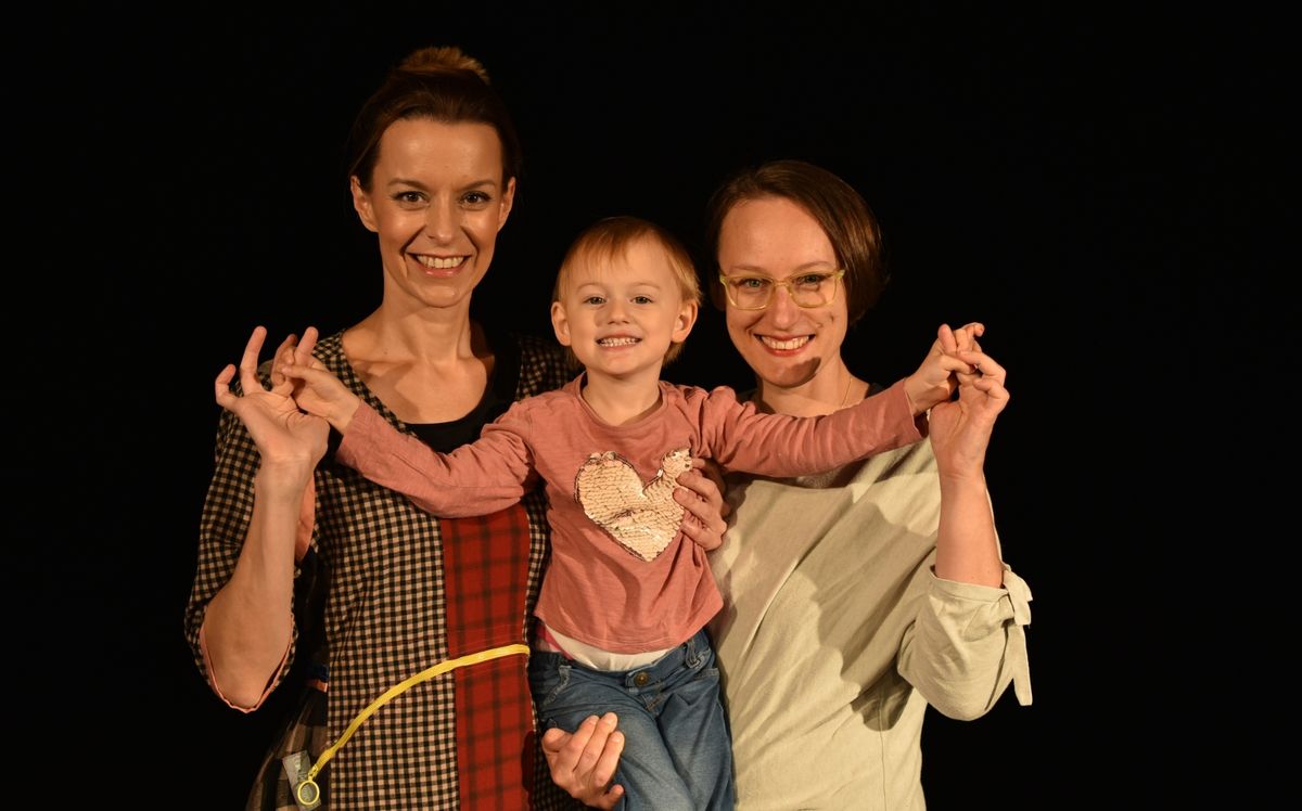 Jelena Hadži-Manev, Dnevnik supermame