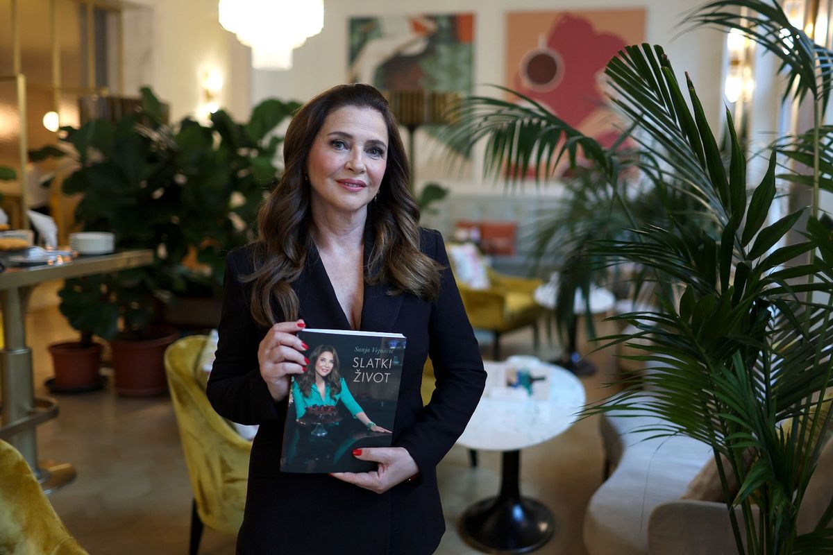 Sanja Vejnović na promociji svoje nove kuharice Slatki život u Zagrebu - 1