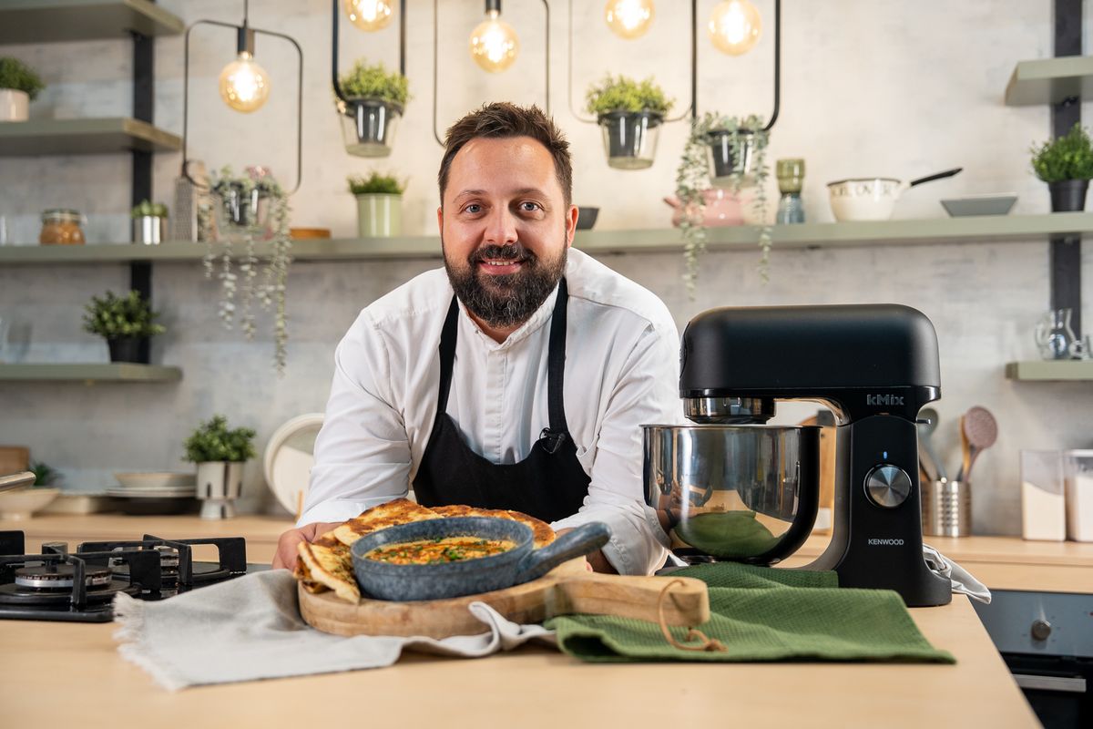 Humus i fleatbread chefa Marija Mihelja