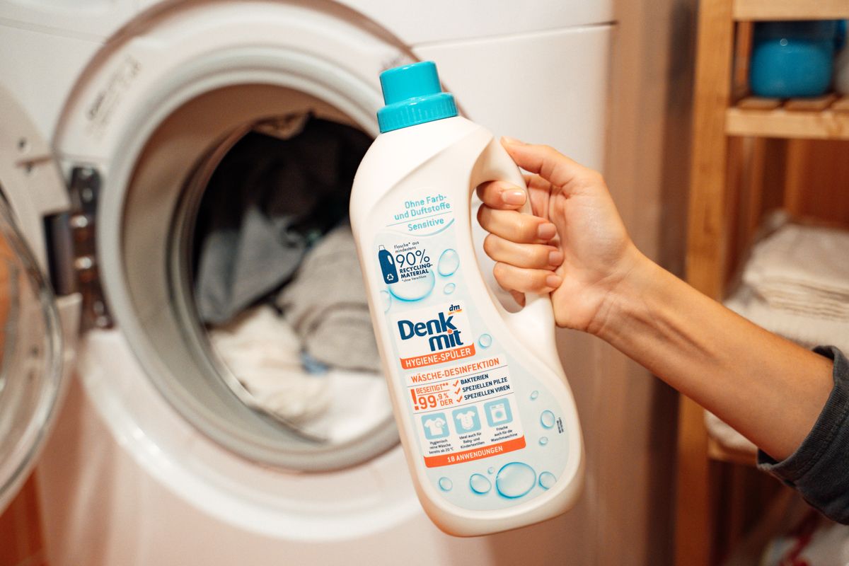 Denk Mit sredstvo za dezinfekciju rublja
