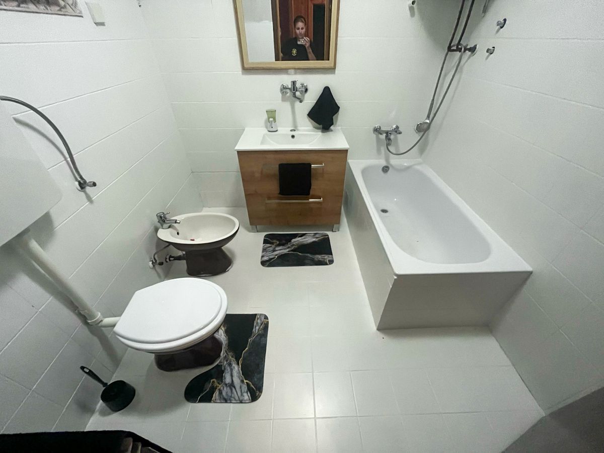 Policajka Sanja iz Slavonskog Broda napravila je makeover kupaonice za svega 80 eura - 1