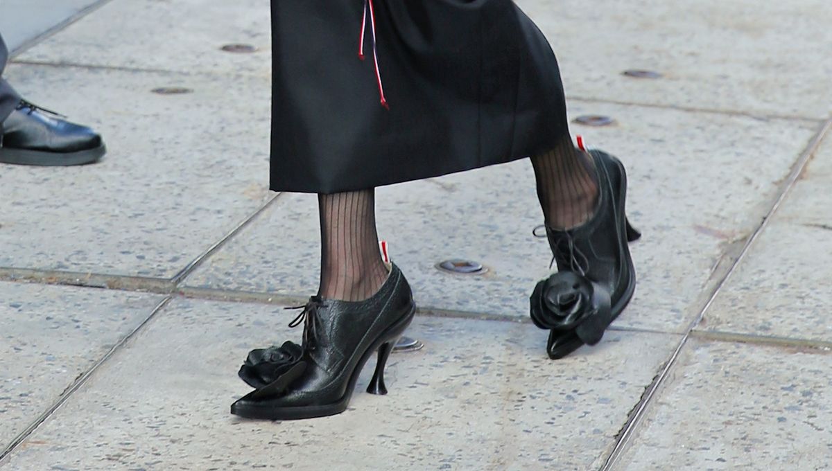 Catherine Zeta-Jones u izdanju s potpisom Thoma Browna 2025. - 5