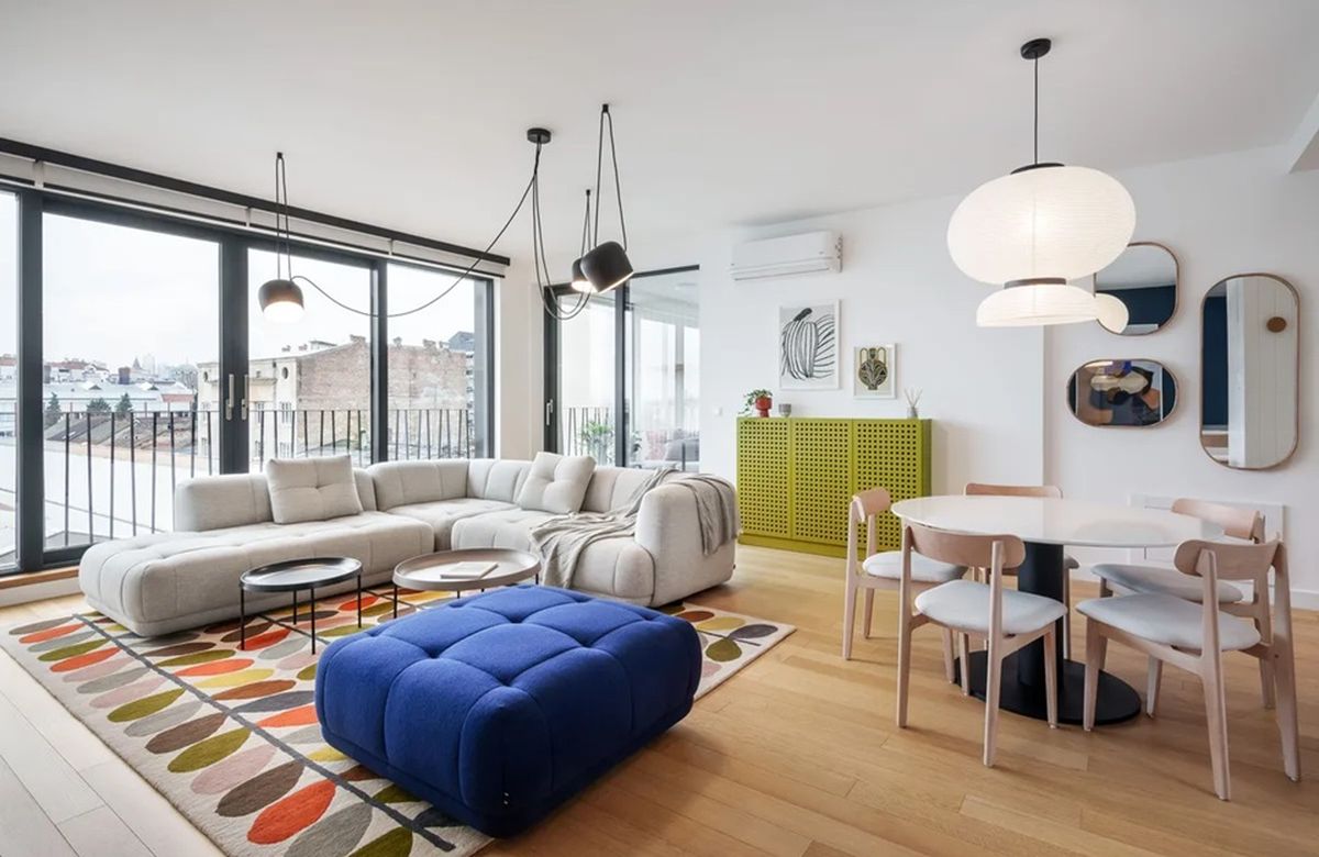 Stan za bračni par koji oduševljava detaljima