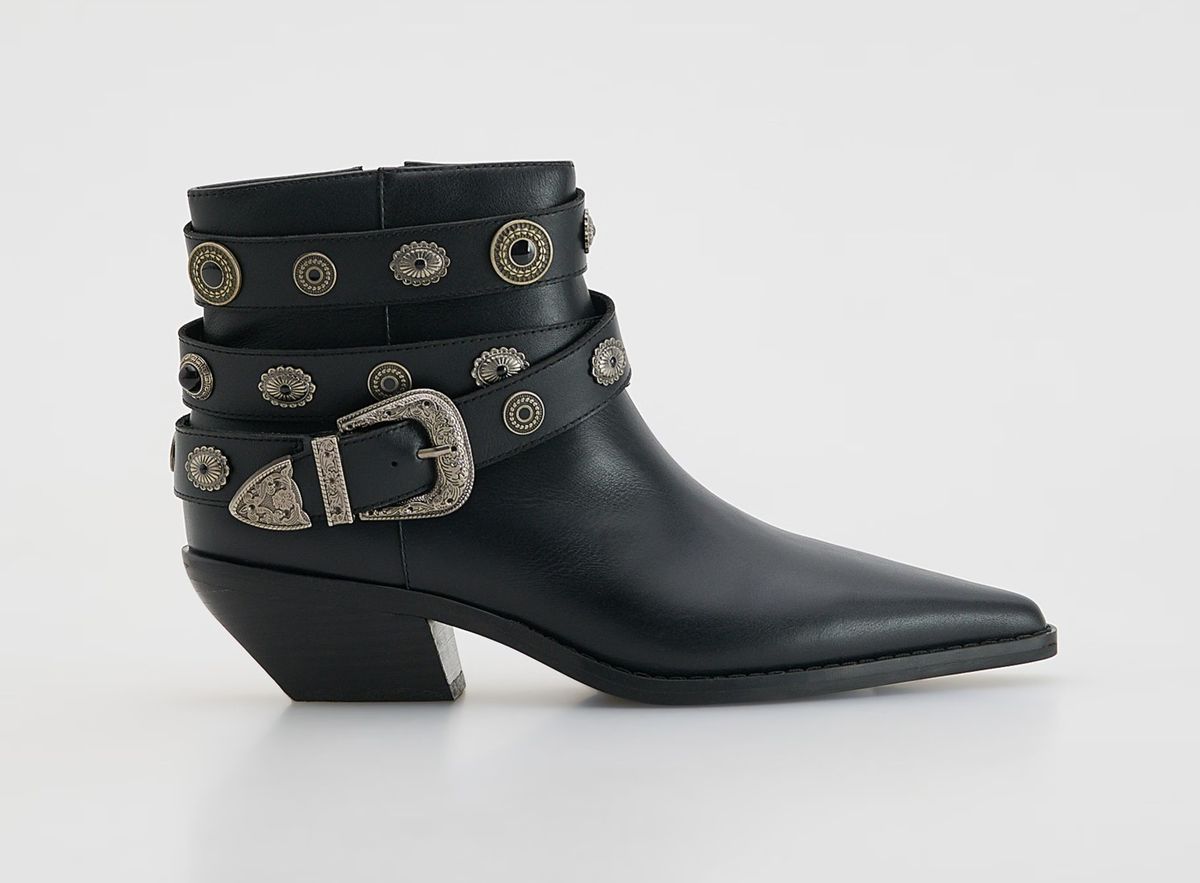 Reserved, 89,99 eura