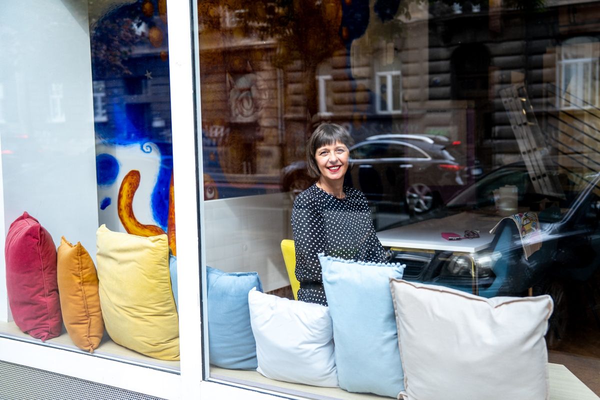 Goranka Perc u prostorijama Udruge Nismo same