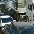 Kamion izazvao nesreću