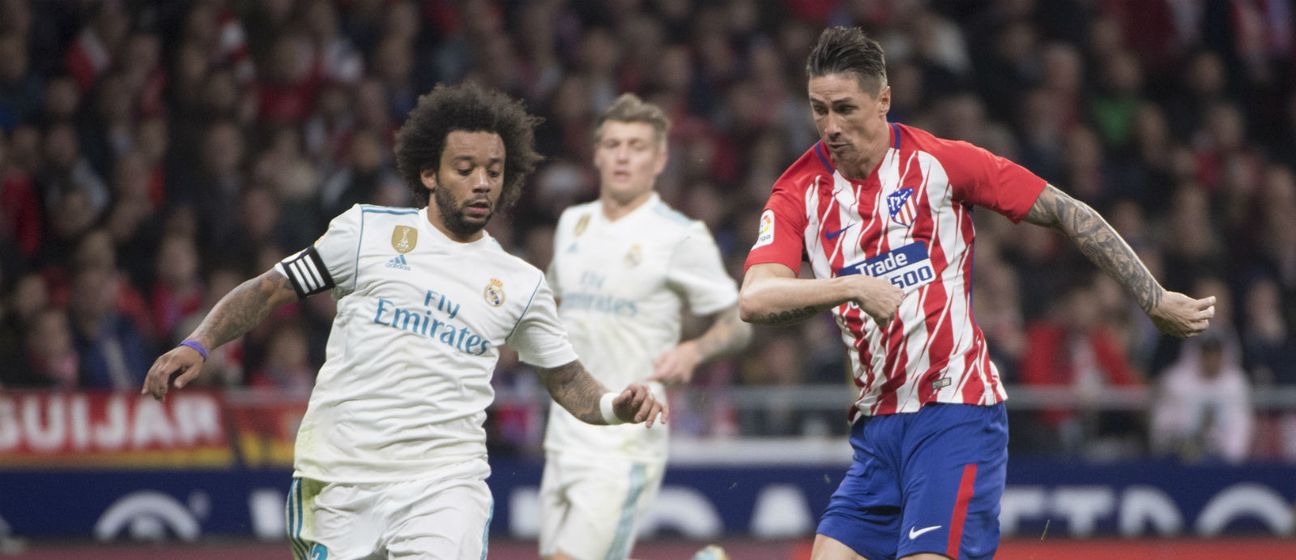 Fernando Torres protiv Reala (Foto: AFP)