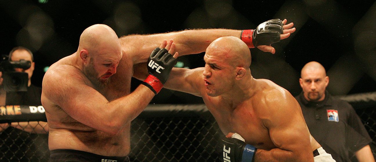 Rothwell i Dos Santos