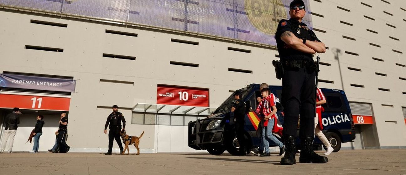 Policija pred utakmicu Atletico Madrida i Borussije Dortmund