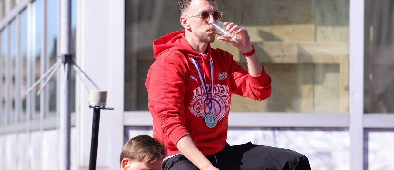 Ivan Perišić slavi titulu PSV-a