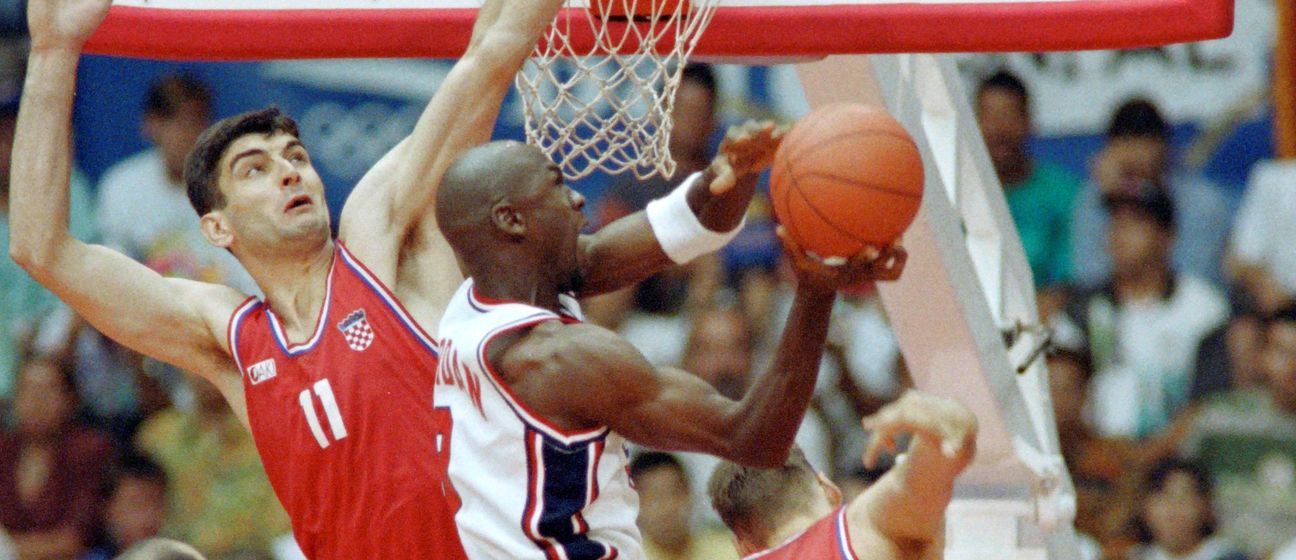 Stojko Vranković i Michael Jordan (Foto: AFP)