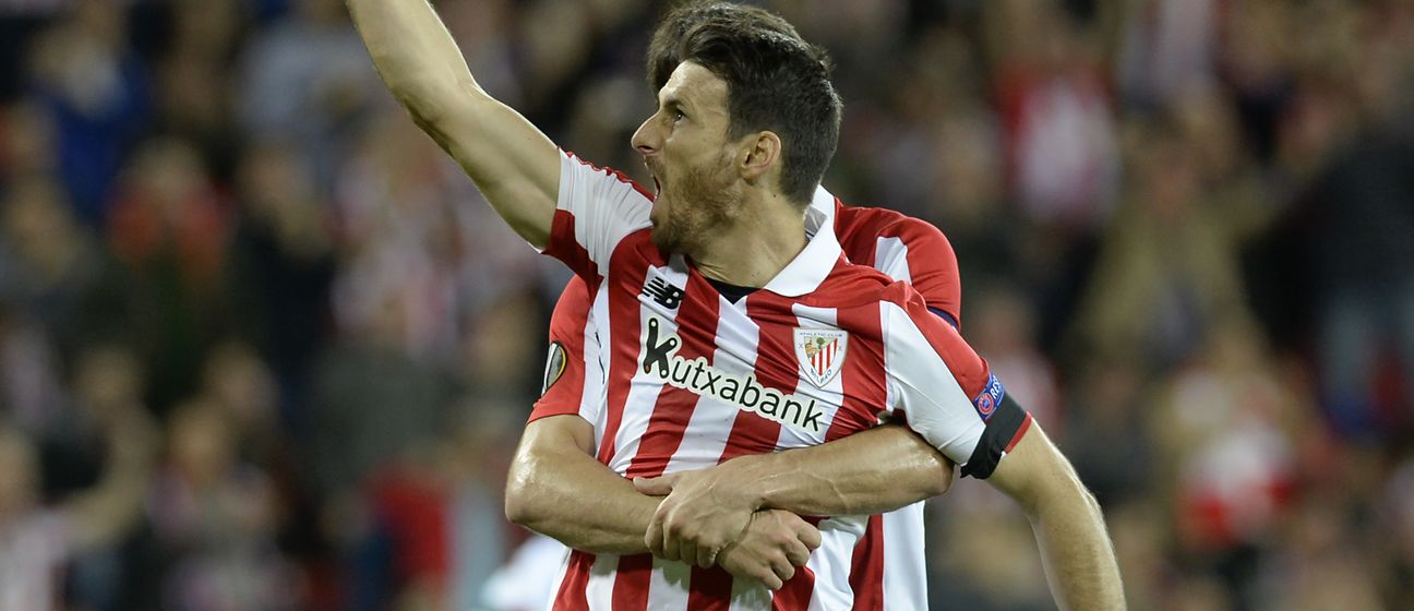 Aduriz slavi pogodak (Foto: AFP)