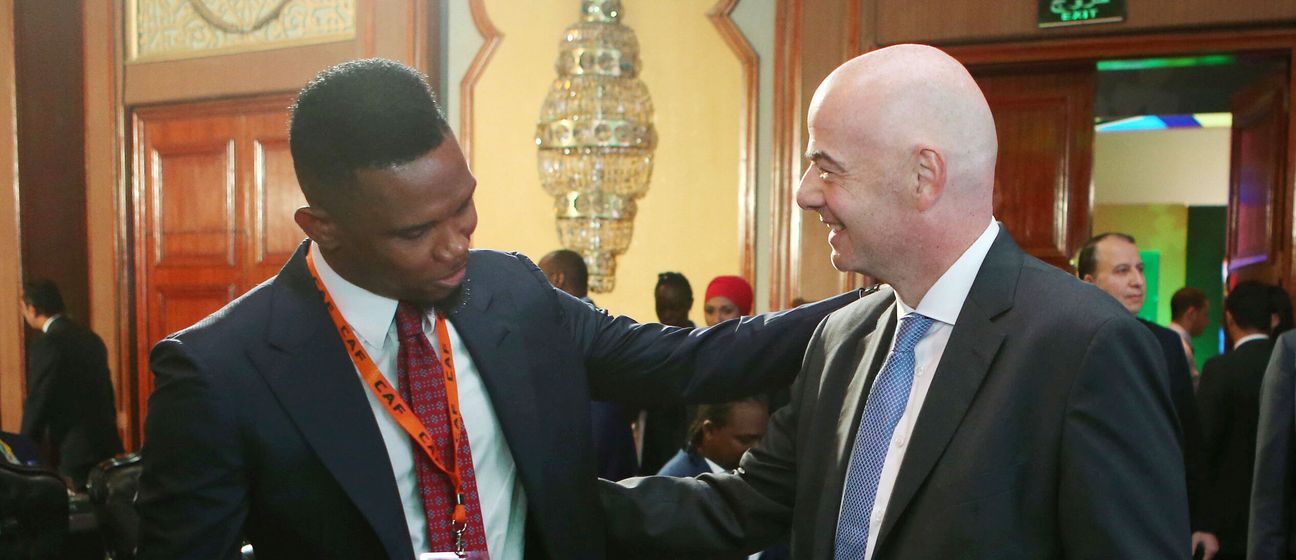 Samuel Eto'o i Gianni Infantino