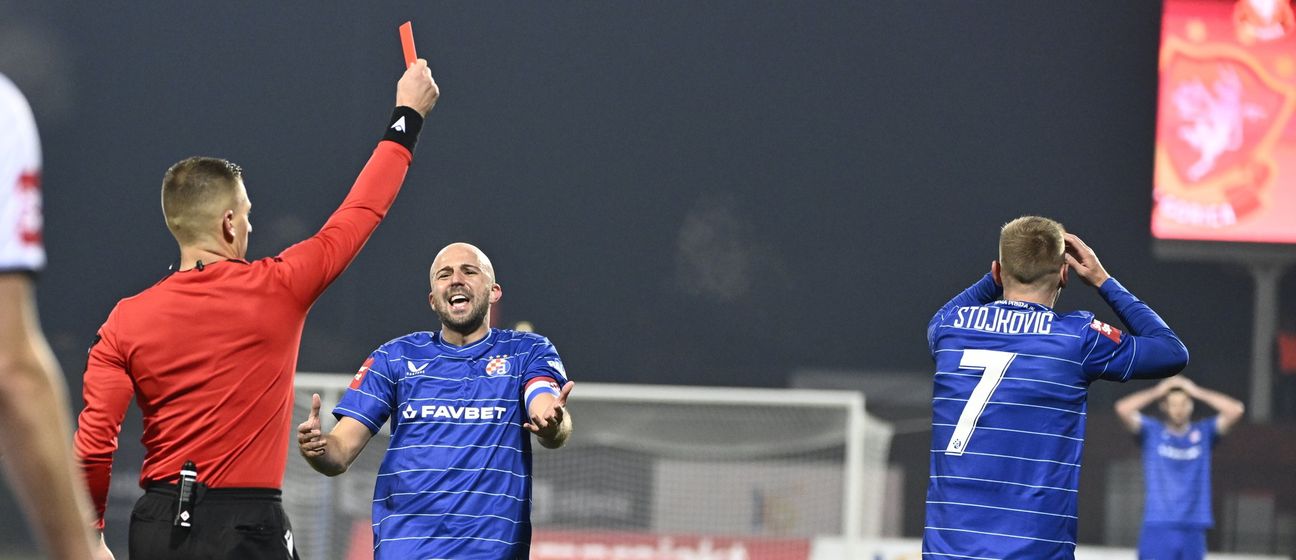 Crveni karton za Stojkovića