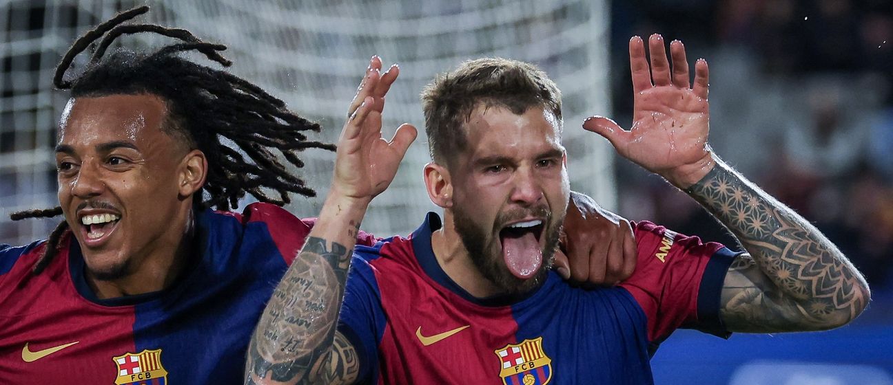 Jules Kounde i Inigo Martinez