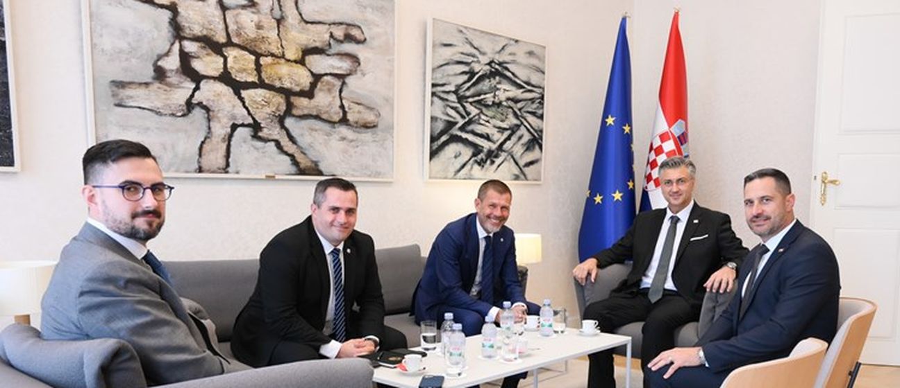 Delegacija Dinama na prijemu u Vladi Republike Hrvatske