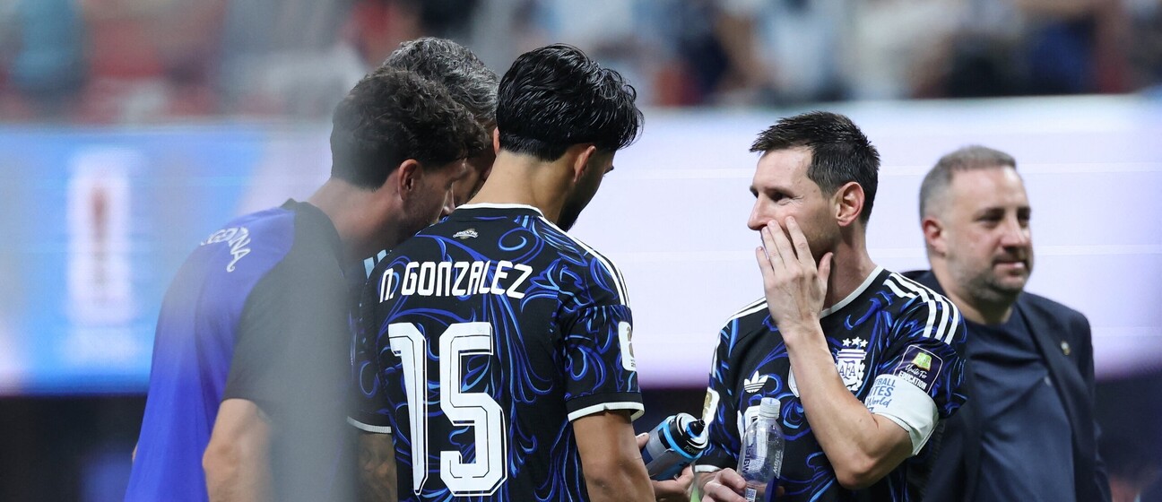 Lionel Messi i suigrači