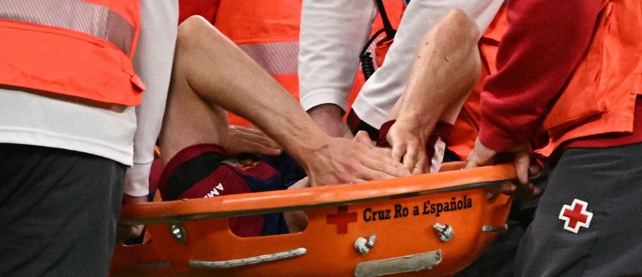 Frenkie De Jong na nosilima