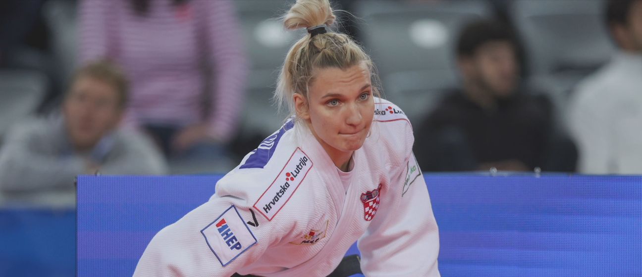 Lara Cvetko