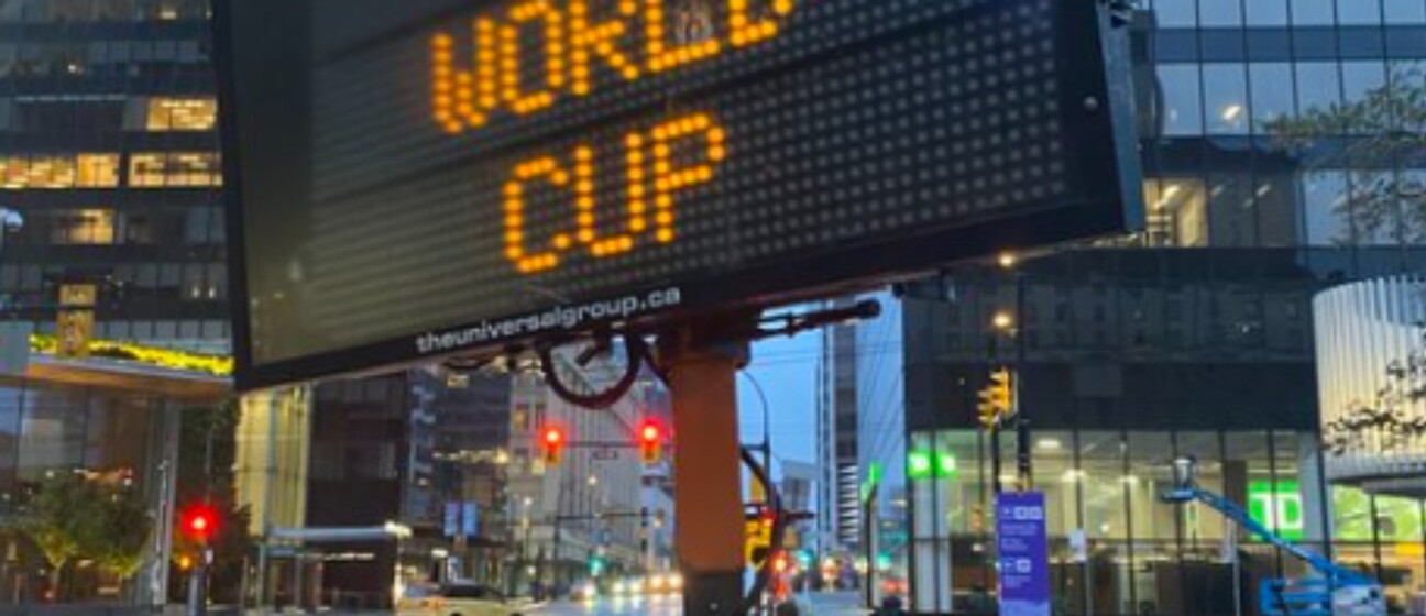 Natpis FIFI WORLD CUP