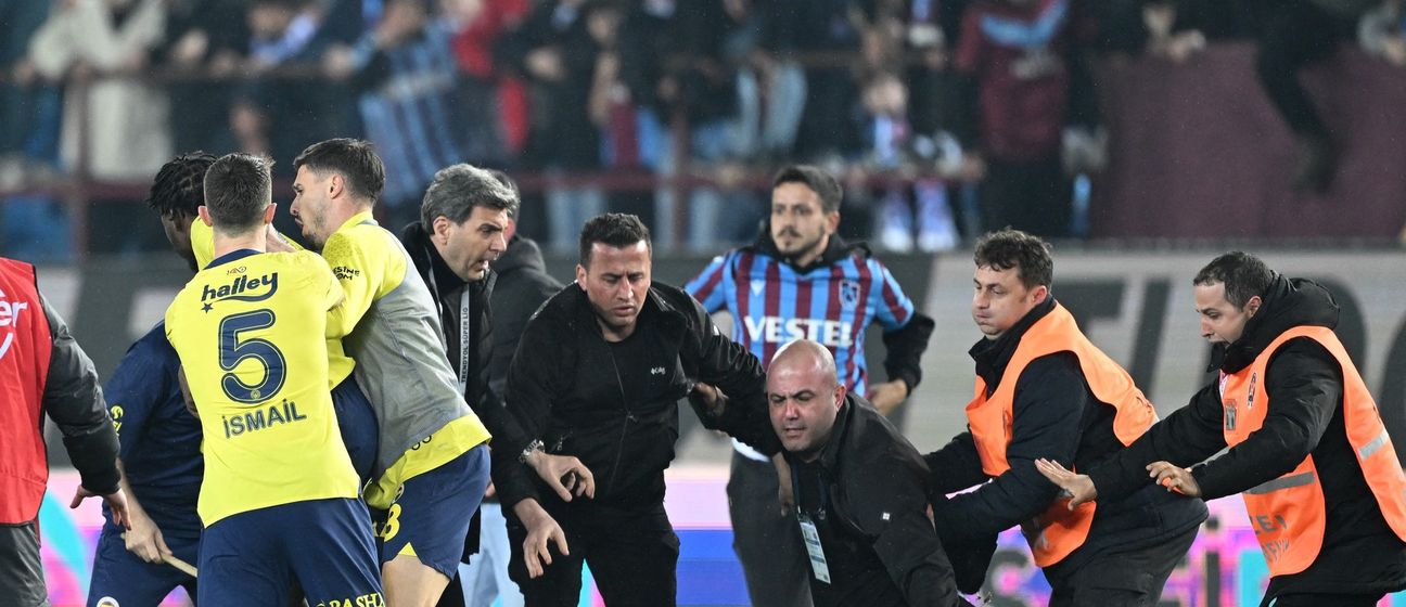 Neredi na Trabzonspor - Fenerbahce - 2