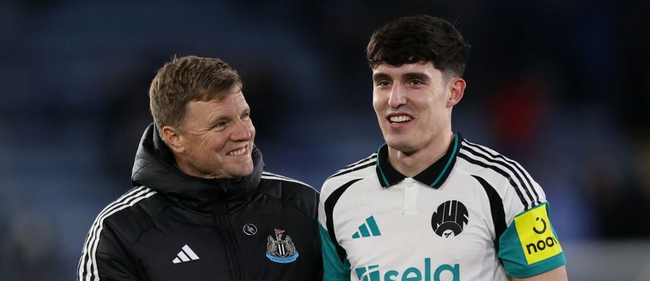 Eddie Howe i Tino Livramento