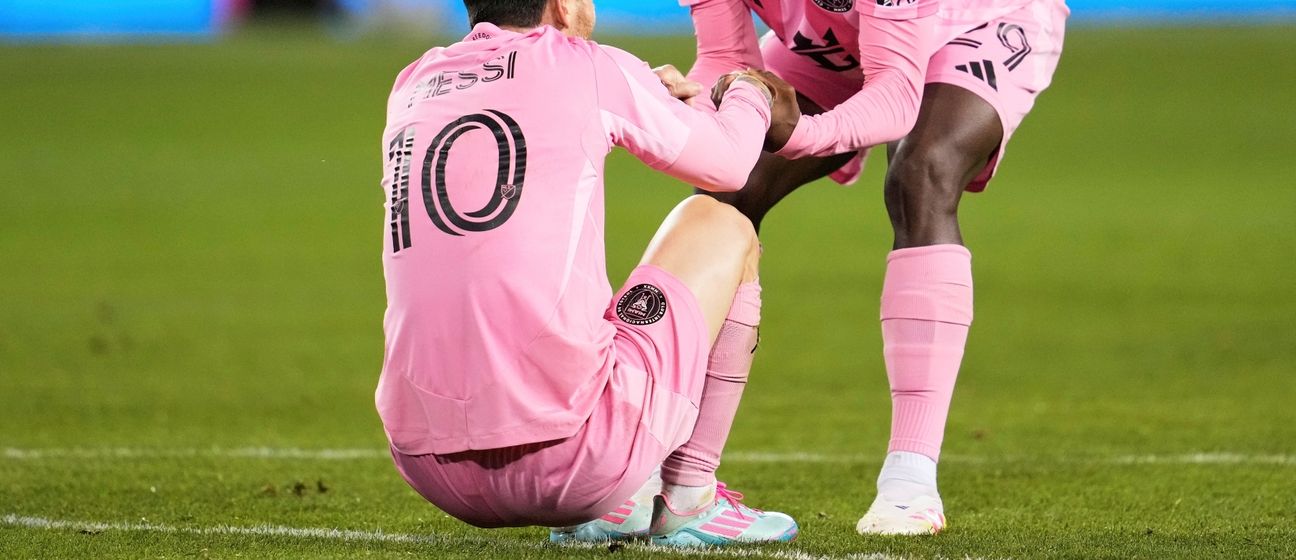 Lionel Messi i Allen Obando