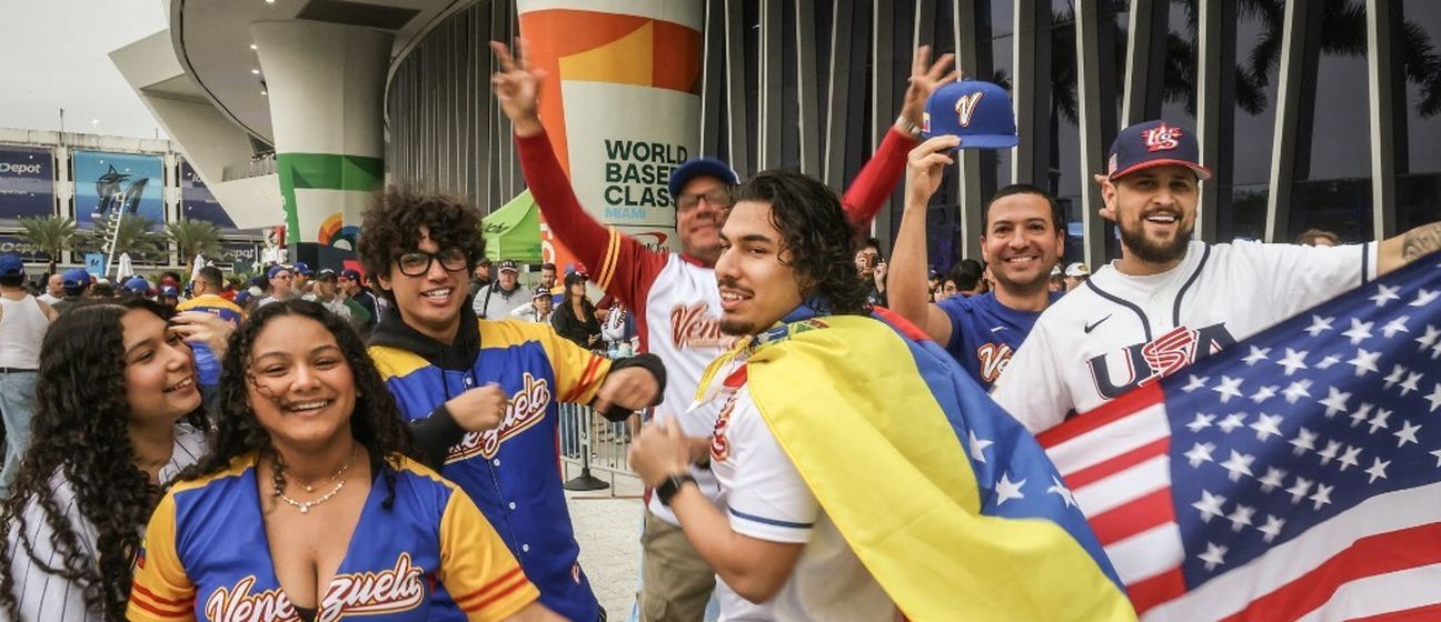 Navijači na finalu u baseballu