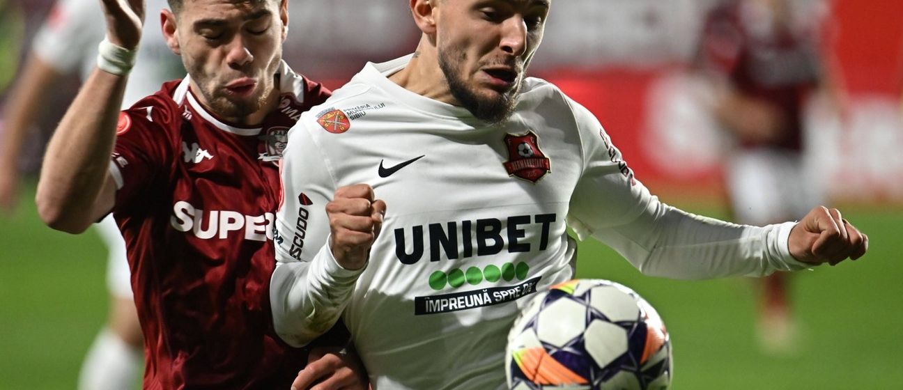 Ianis Stoica (desno)