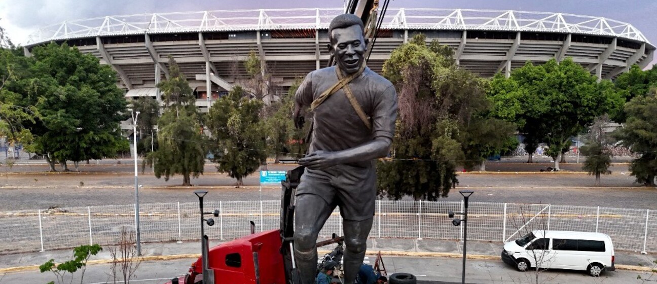 Pele