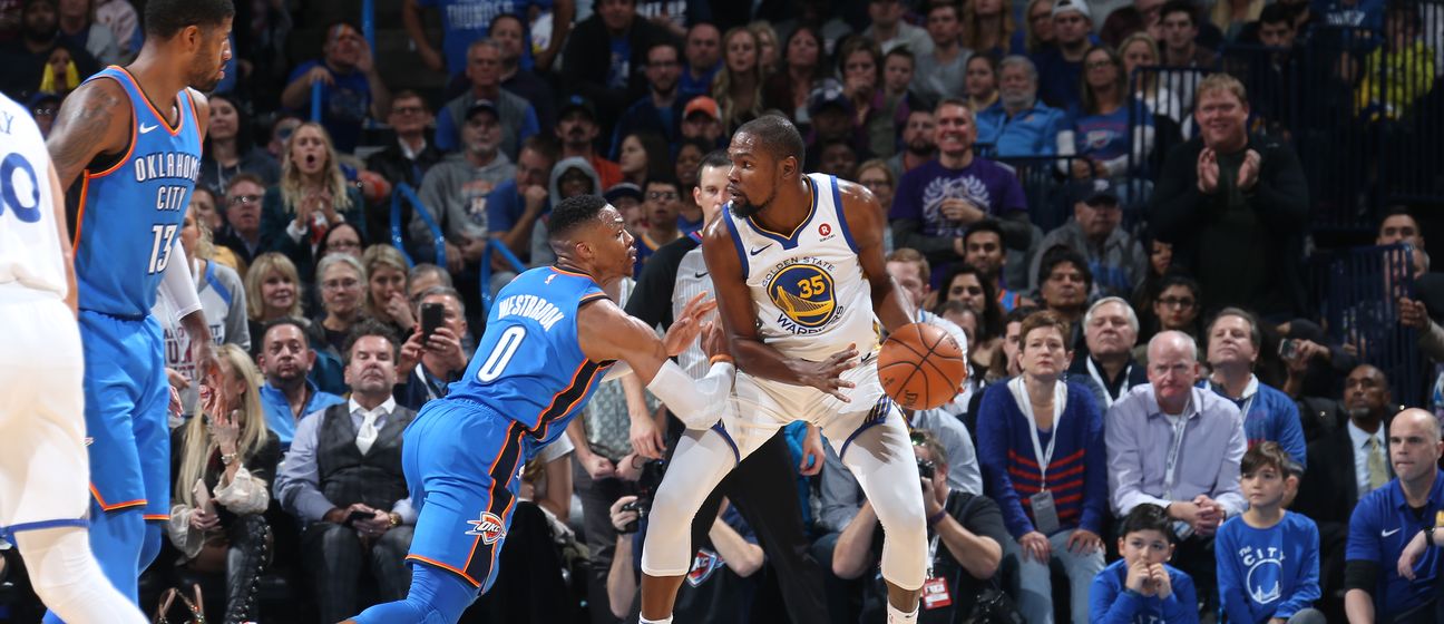Russell Westbrook i Kevin Durant (Foto: AFP)